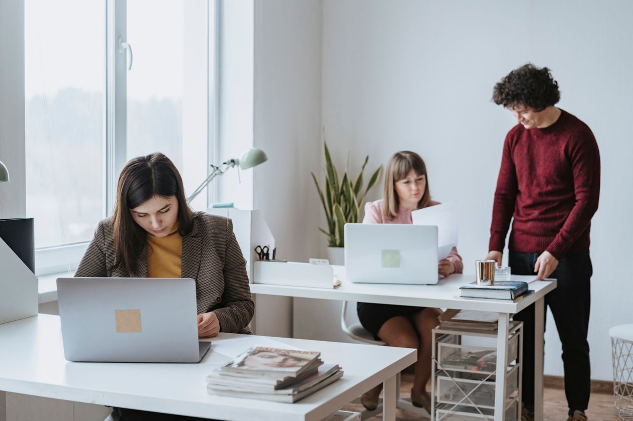 différents emplois de bureau